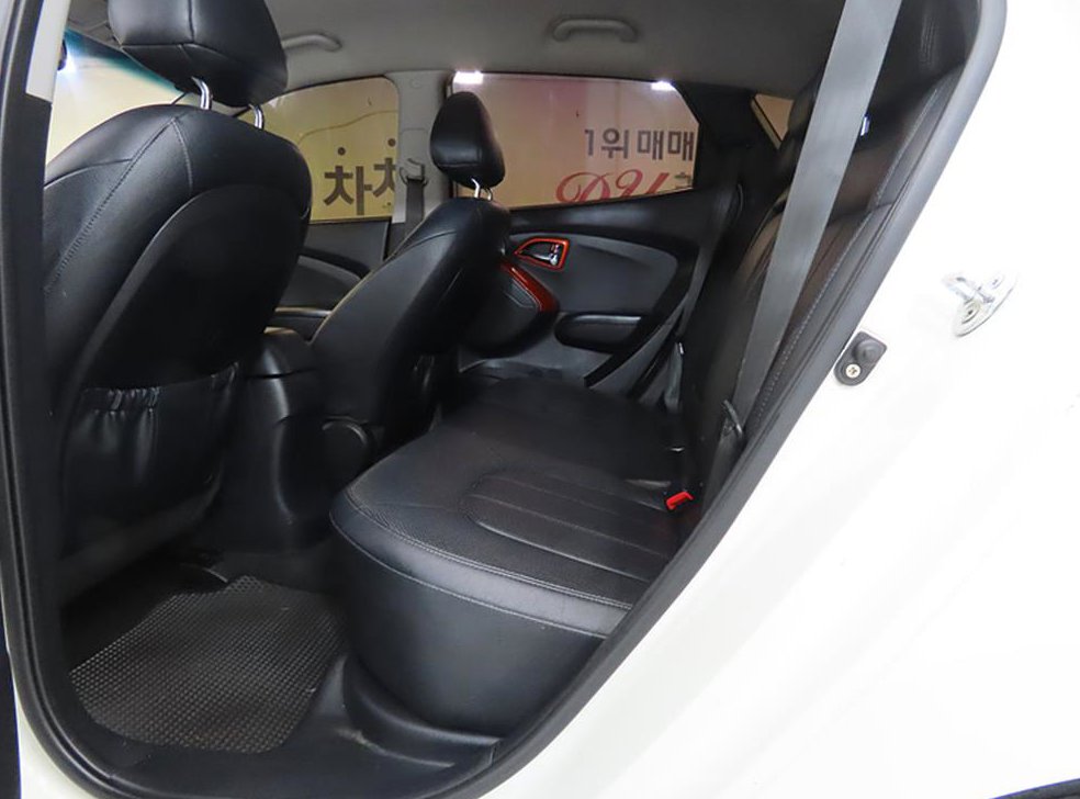 현대 투싼 2WD VGT LX20 사진 6