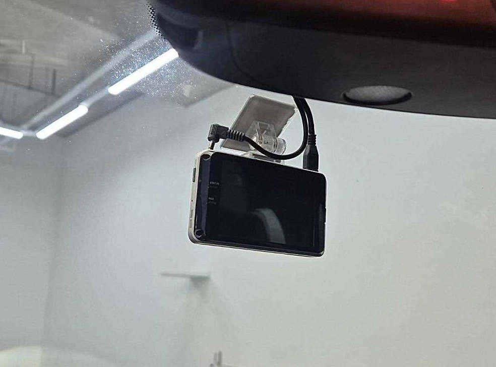 벤츠 E 클래스 E220 블루텍 아방가르드 사진 17
