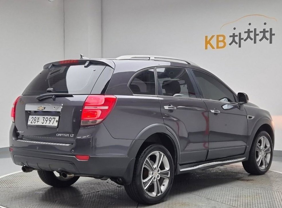쉐보레 캡티바 2.0 2WD LT 사진 3