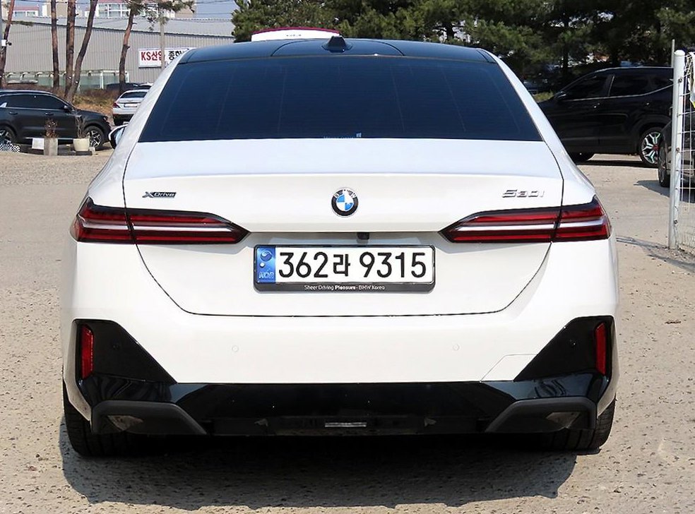BMW 5시리즈 530i xDrive 사진 4