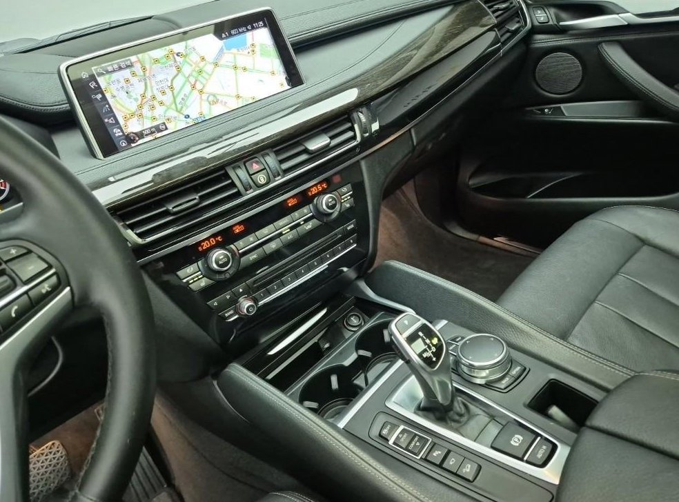 BMW X6 xDrive 30d 사진 10