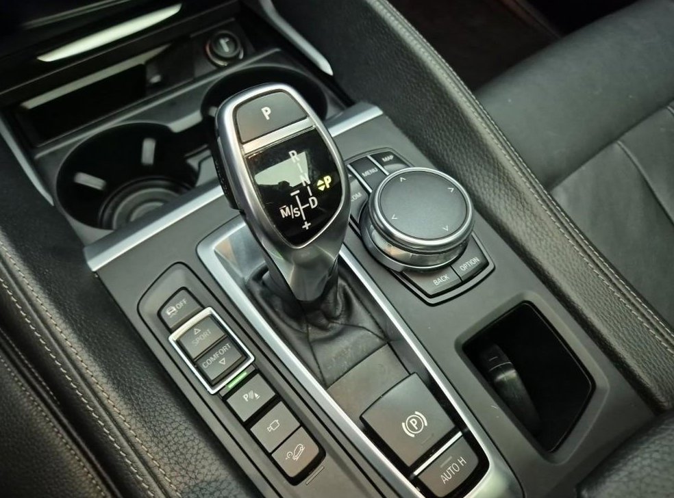 BMW X6 xDrive 30d 사진 8