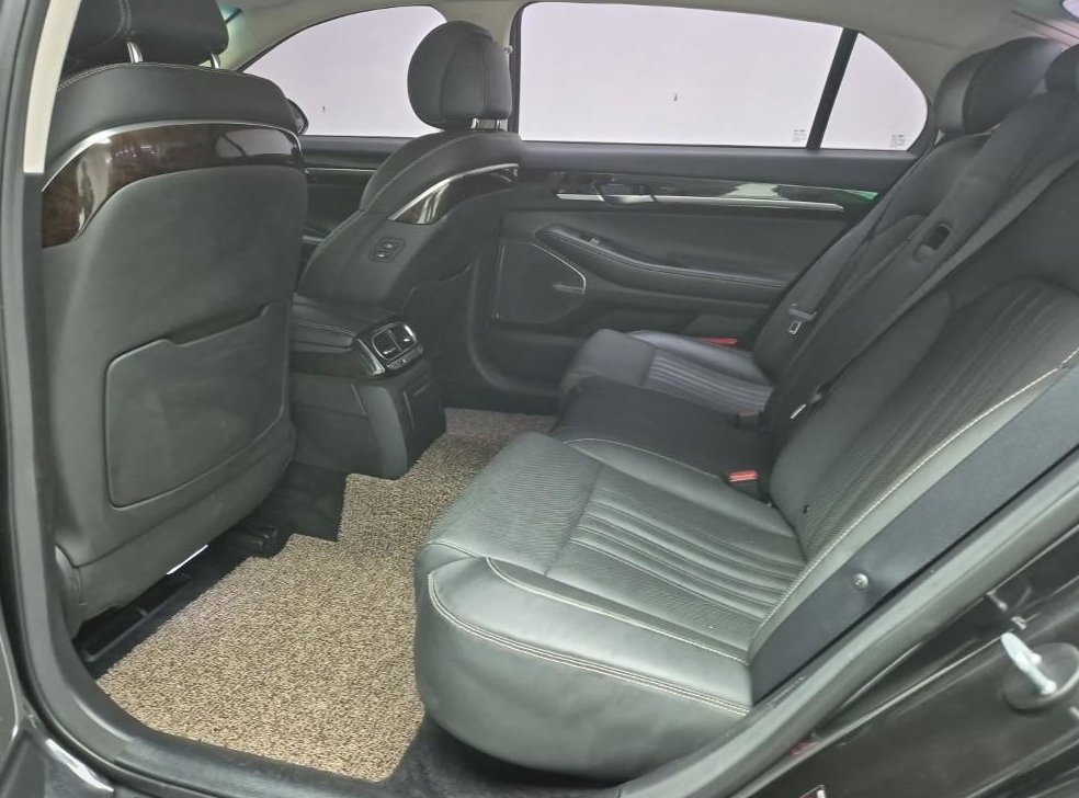 제네시스 G90 3.8 GDI AWD 사진 12