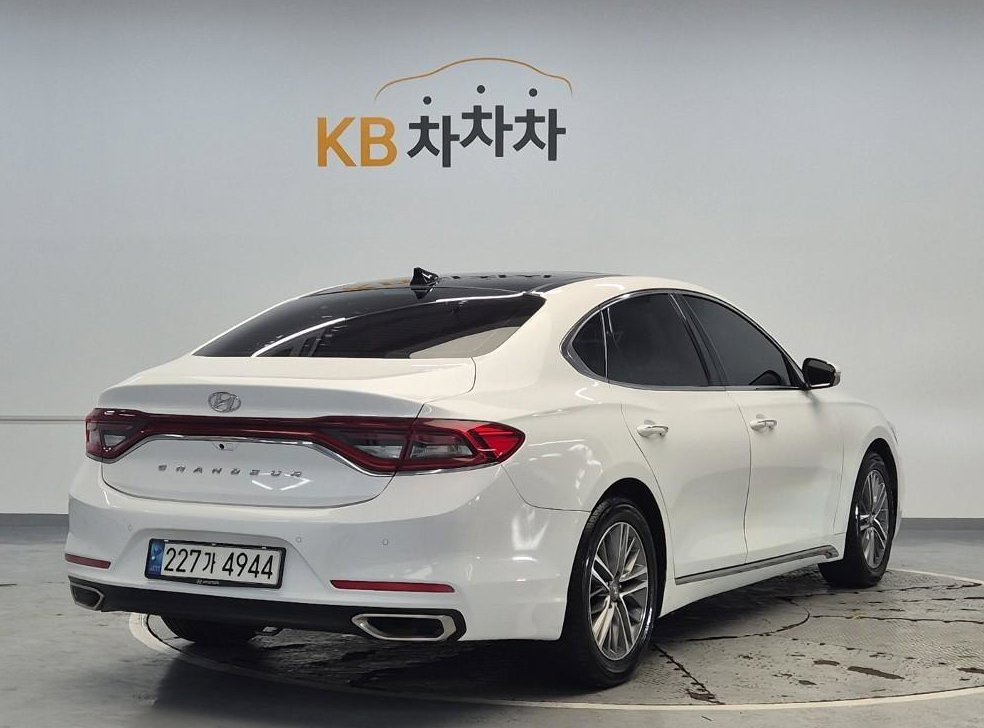 현대 그랜저 3.0 LPI 모던(렌터카) 사진 3