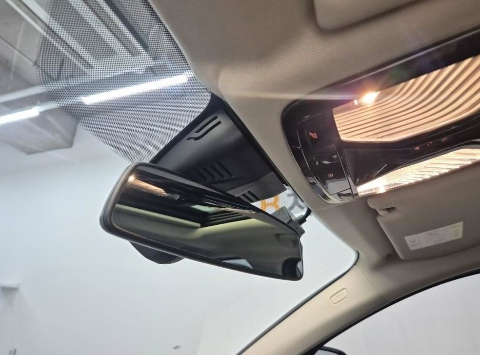 BMW 3시리즈 320d 럭셔리 사진 18