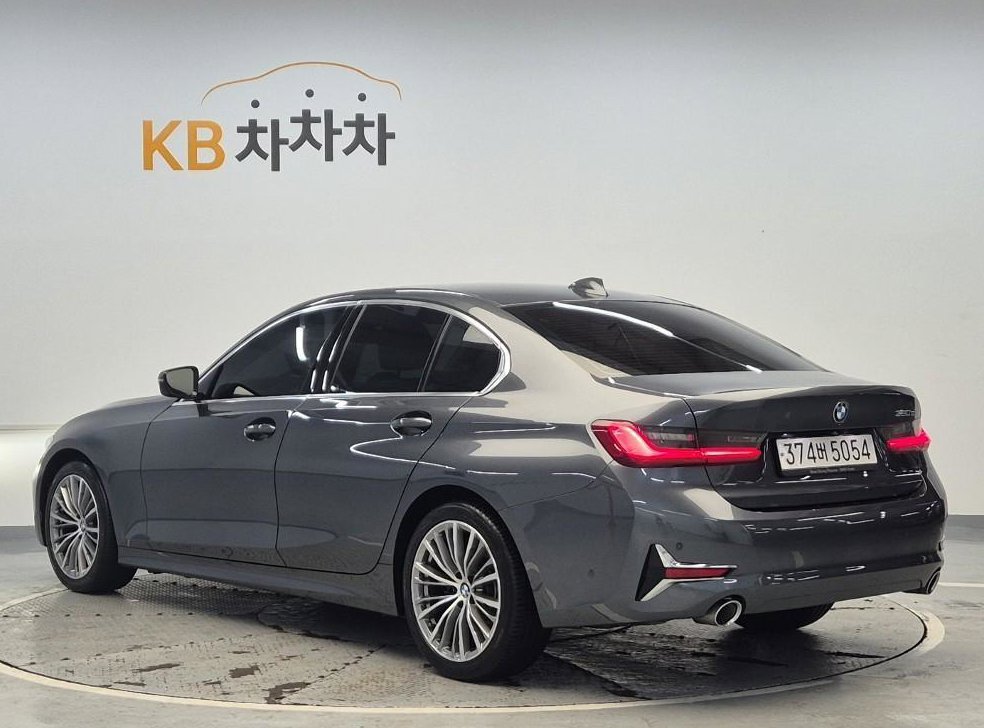 BMW 3시리즈 320d 럭셔리 사진 2