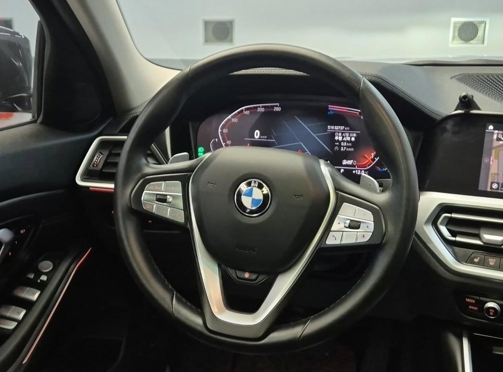 BMW 3시리즈 320d 럭셔리 사진 9
