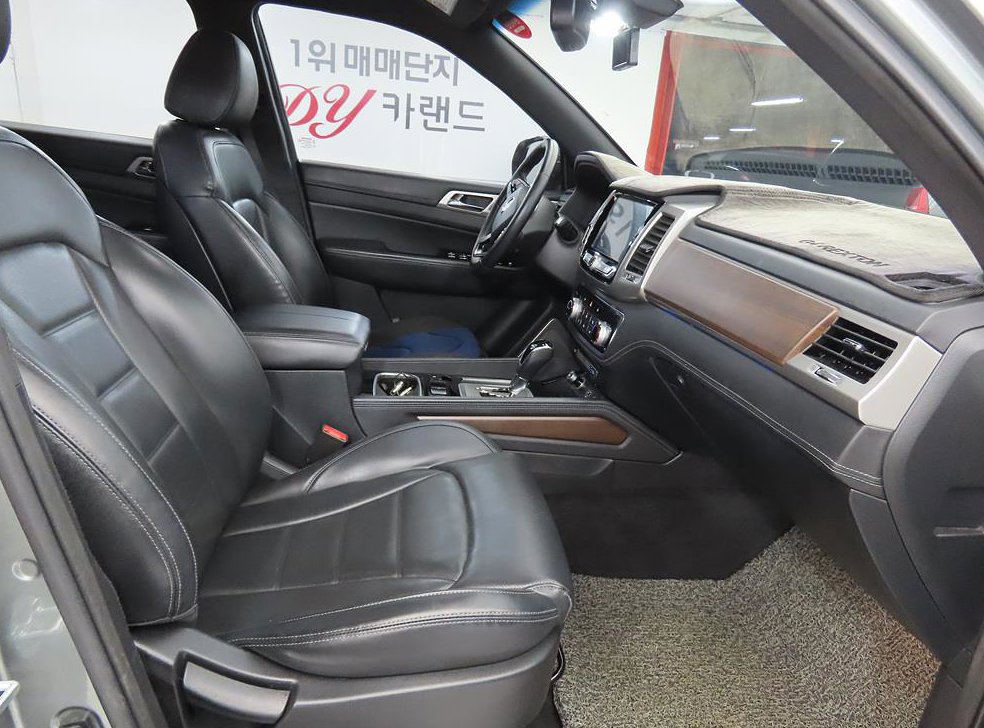 KG모빌리티(쌍용)  렉스턴 디젤 2.2 2WD 사진 6