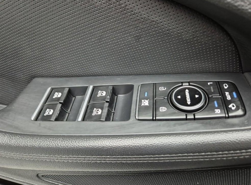 현대 제네시스 G330 모던 AWD 사진 17