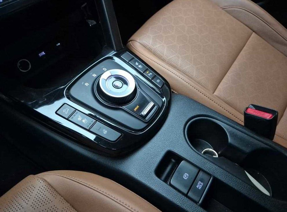 기아 셀토스 가솔린 1.6 터보 2WD 사진 8