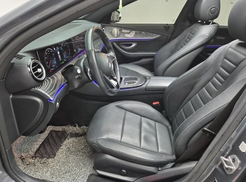 벤츠 E 클래스 E350 4MATIC 아방가르드 사진 11