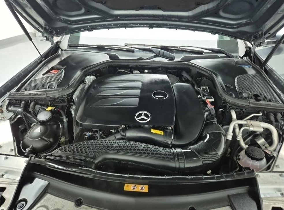 벤츠 E 클래스 E350 4MATIC 아방가르드 사진 5