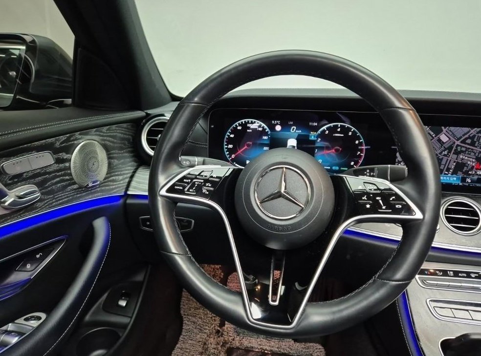 벤츠 E 클래스 E350 4MATIC 아방가르드 사진 9
