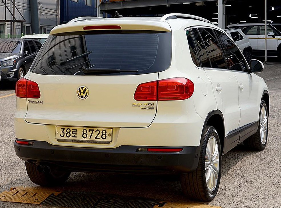 폭스바겐 티구안 2.0 TDI 프리미엄 사진 4