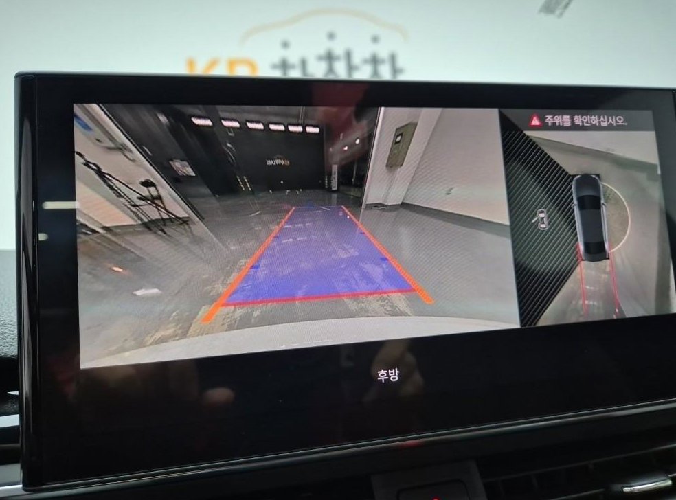 아우디 A4 40 TFSI 프리미엄 사진 15