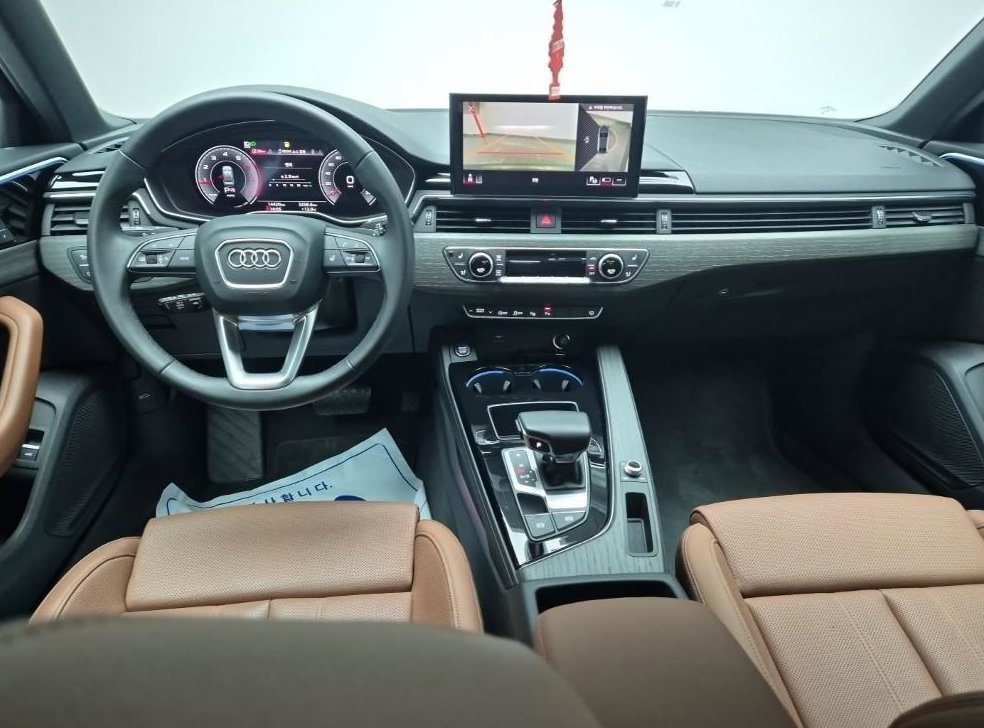 아우디 A4 40 TFSI 프리미엄 사진 7