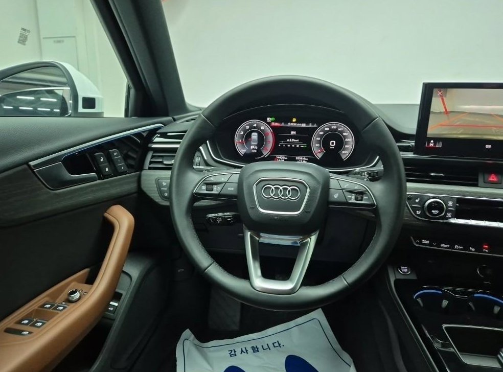 아우디 A4 40 TFSI 프리미엄 사진 9