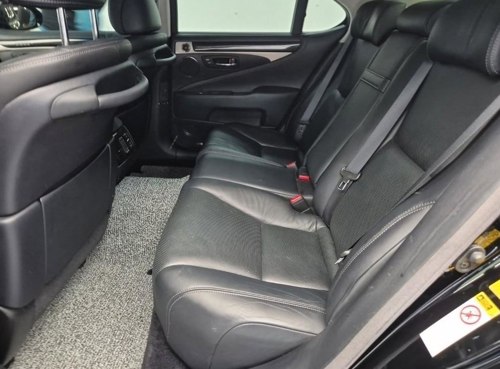 렉서스 LS AWD 사진 14