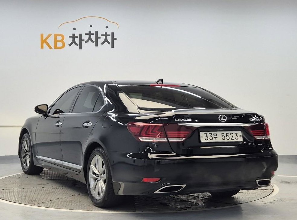 렉서스 LS AWD 사진 2