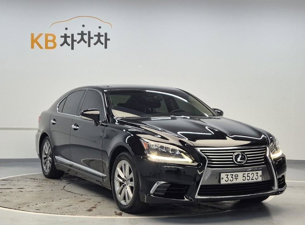 렉서스 LS AWD 사진 4