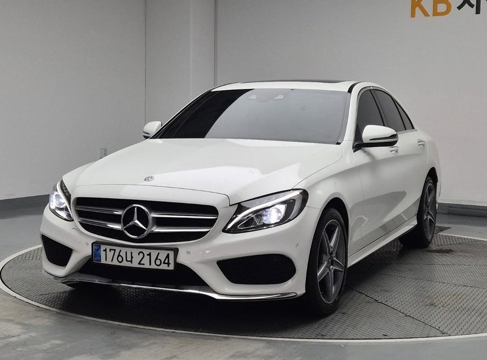 벤츠 C 클래스 C200 4MATIC AMG LINE