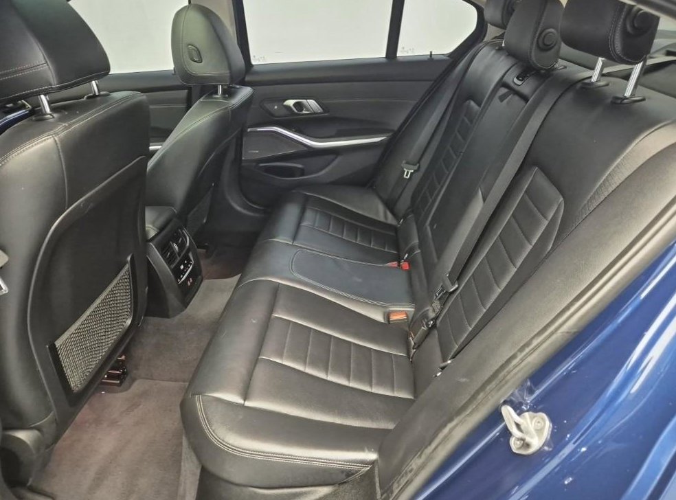 BMW 3시리즈 320i 럭셔리 사진 12