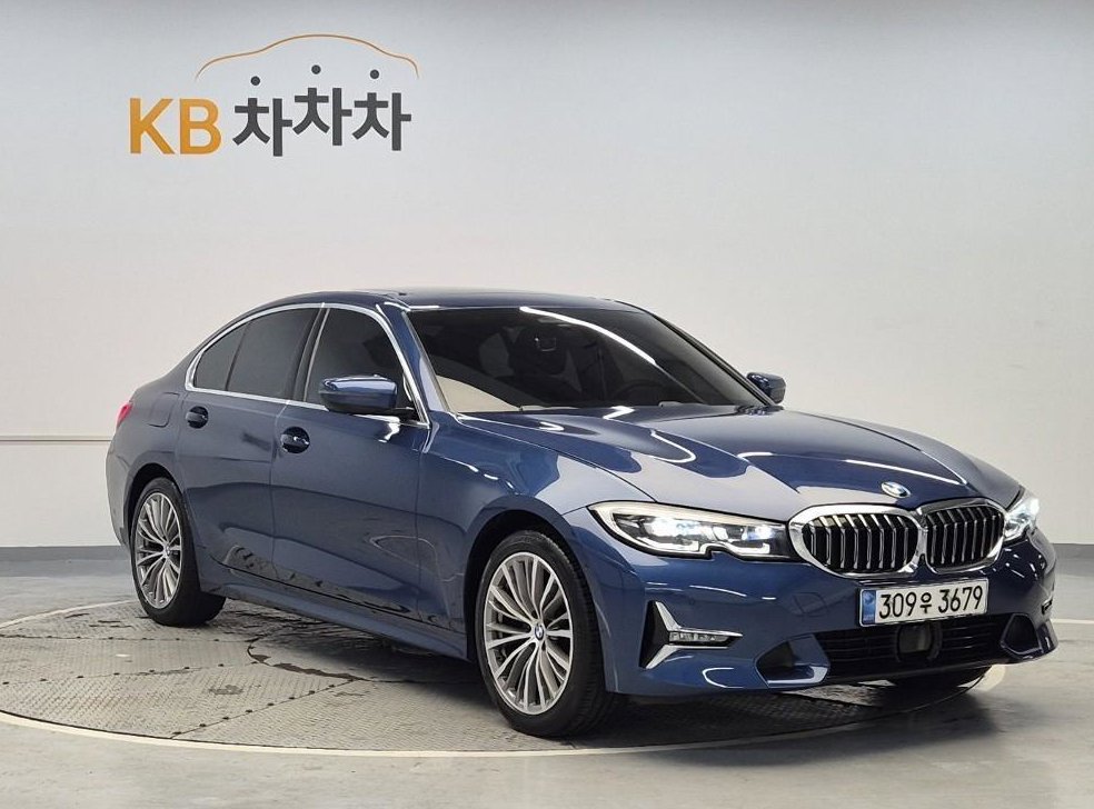 BMW 3시리즈 320i 럭셔리 사진 4