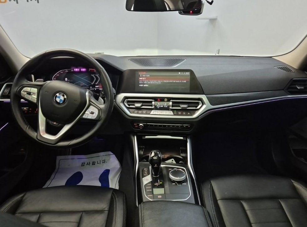 BMW 3시리즈 320i 럭셔리 사진 7