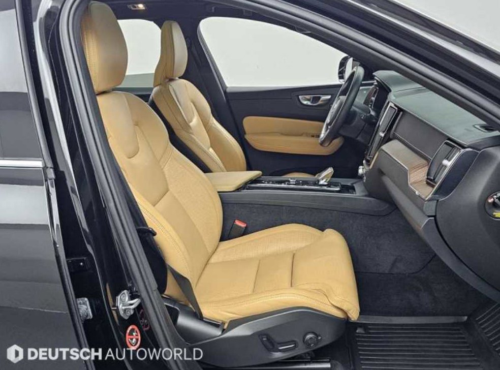 볼보 XC60 B5 AWD 인스크립션 사진 10