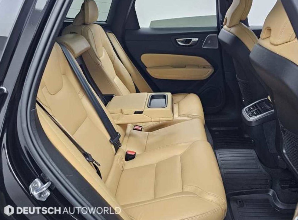 볼보 XC60 B5 AWD 인스크립션 사진 12