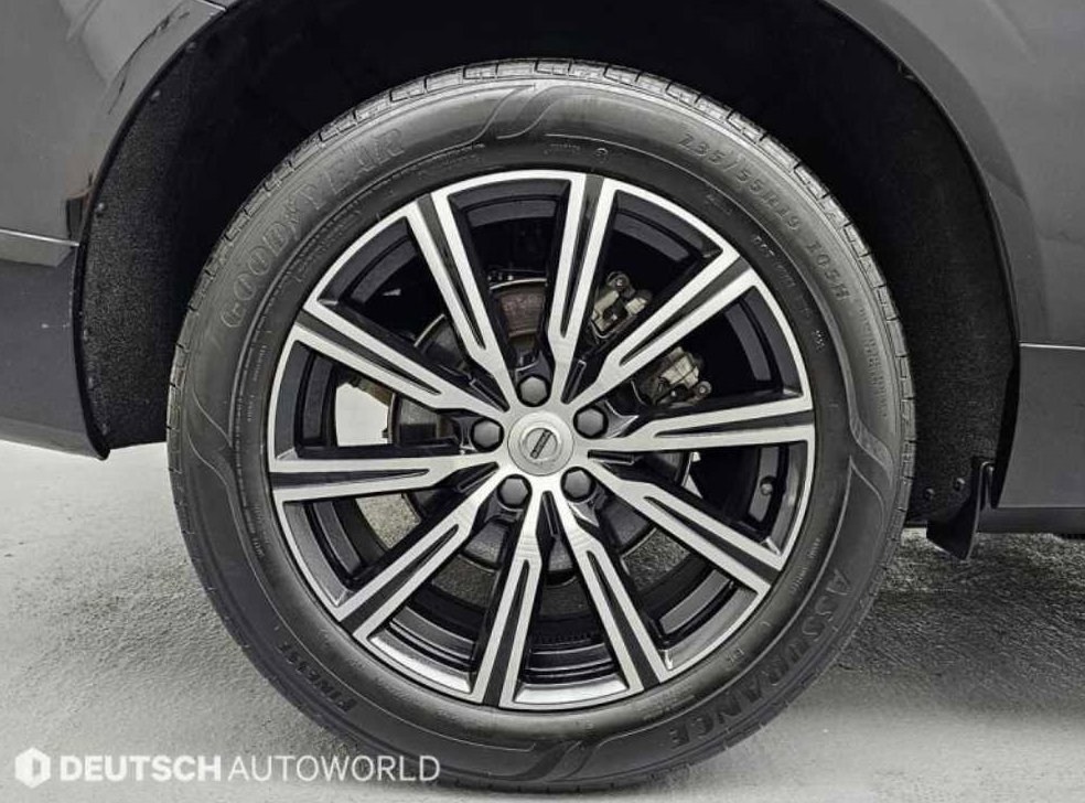 볼보 XC60 B5 AWD 인스크립션 사진 5