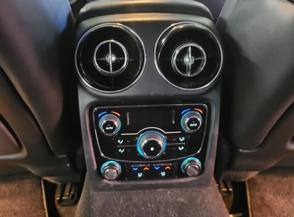 재규어 XJ 3.0D 사진 11