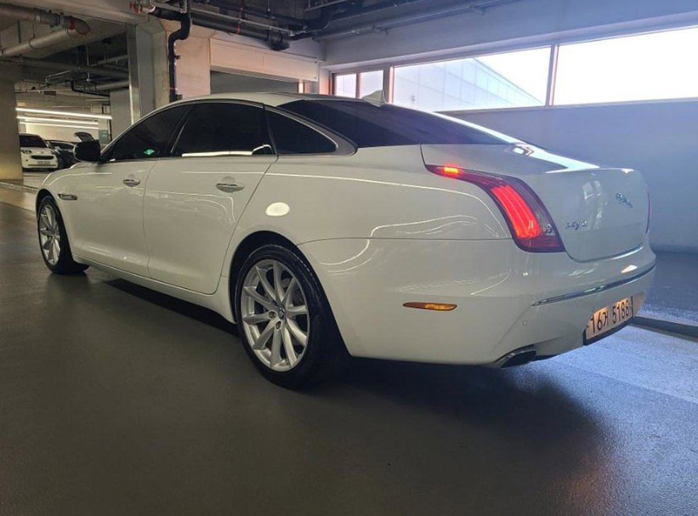 재규어 XJ 3.0D 사진 4