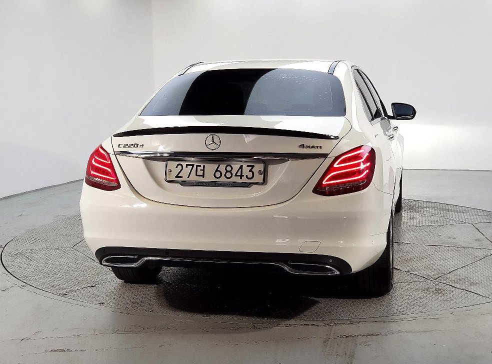 벤츠 C 클래스 C220 d 4MATIC 사진 3