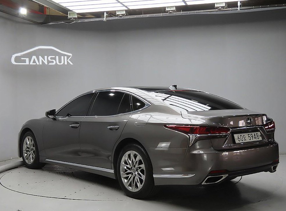 렉서스 LS 3.5 럭셔리 AWD 사진 3