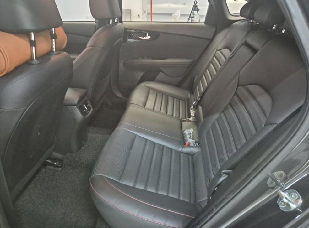 기아 K3 5도어 GT 시그니처 사진 12