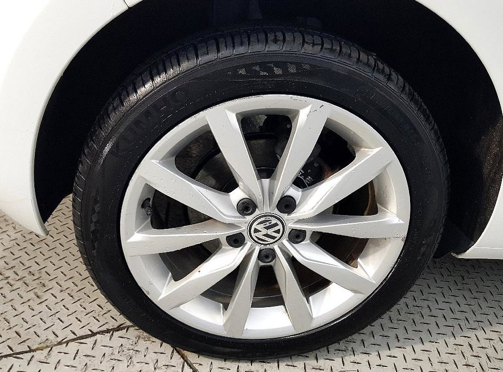 폭스바겐 골프 1.6 TDI 사진 20