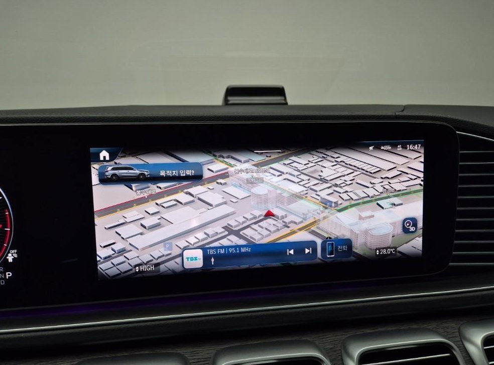 벤츠 GLS 클래스 GLS 450 4MATIC 사진 13