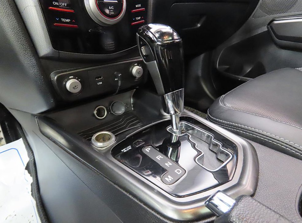 KG모빌리티(쌍용)  티볼리 디젤 2WD 1.6 LX 사진 11
