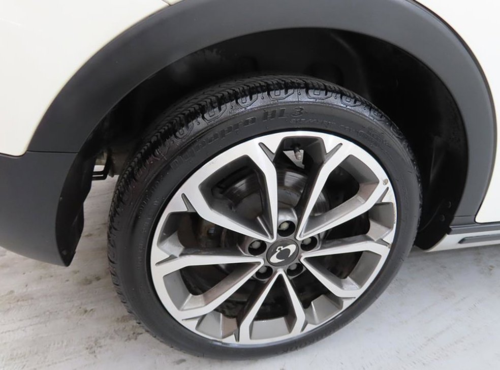 KG모빌리티(쌍용)  티볼리 디젤 2WD 1.6 LX 사진 20