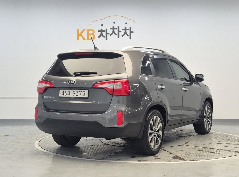 기아 쏘렌토 2WD 2.0 리미티드 사진 3