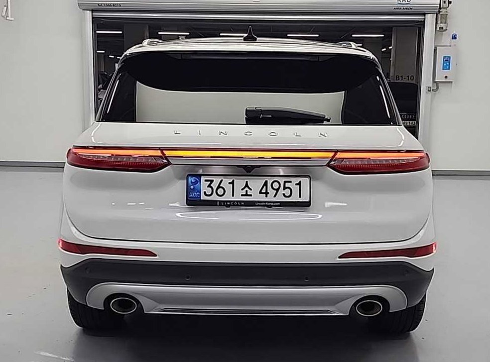 링컨 코세어 2.0 리저브 AWD 사진 3