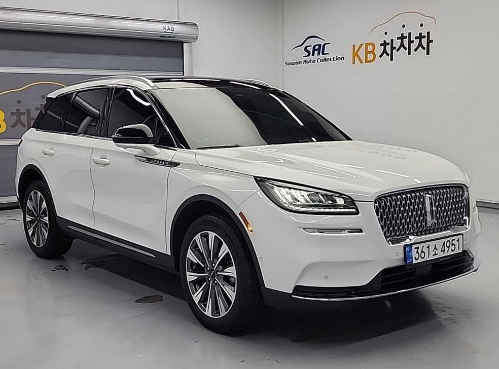 링컨 코세어 2.0 리저브 AWD 사진 4