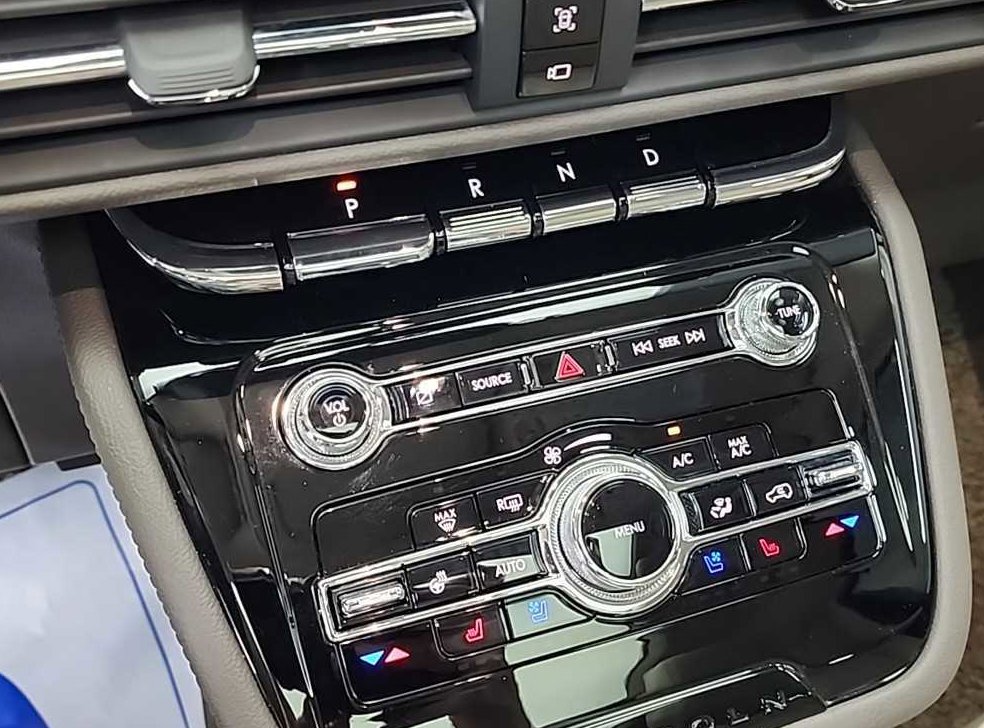 링컨 코세어 2.0 리저브 AWD 사진 8