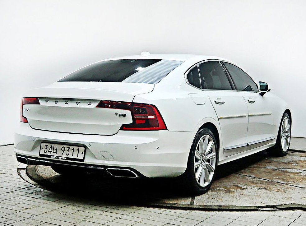 볼보 S90 T5 인스크립션 사진 4