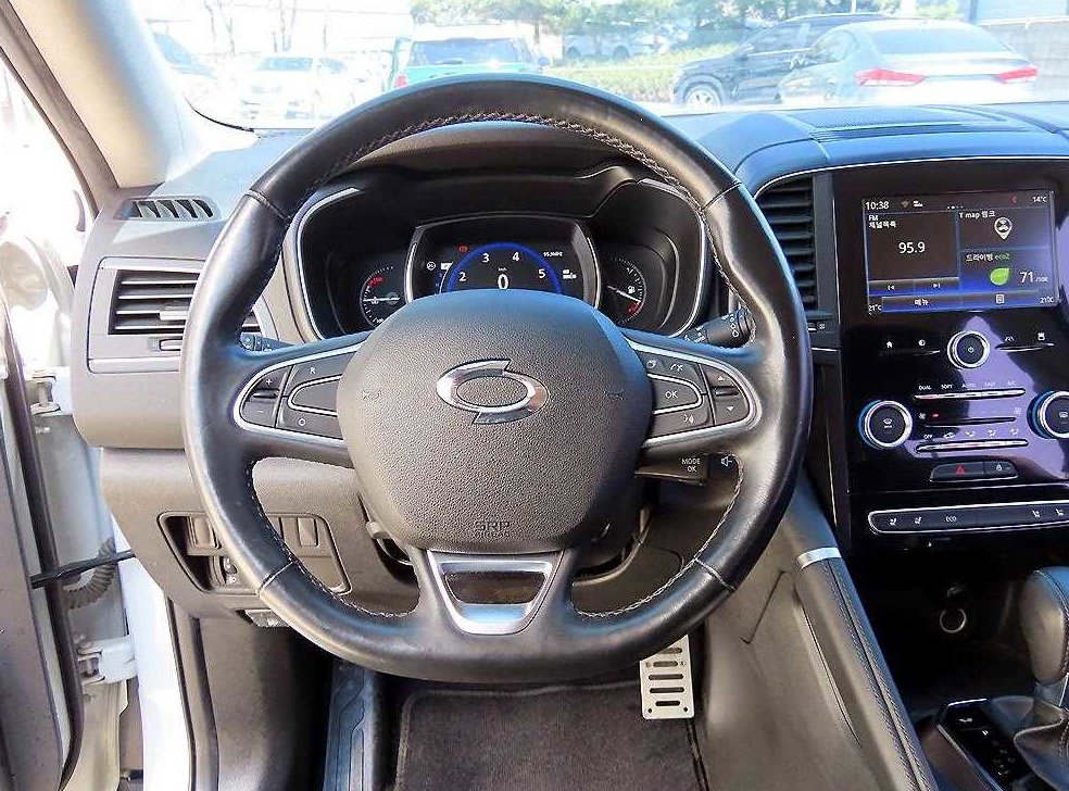 르노코리아(삼성) QM6 가솔린 2WD RE 사진 8