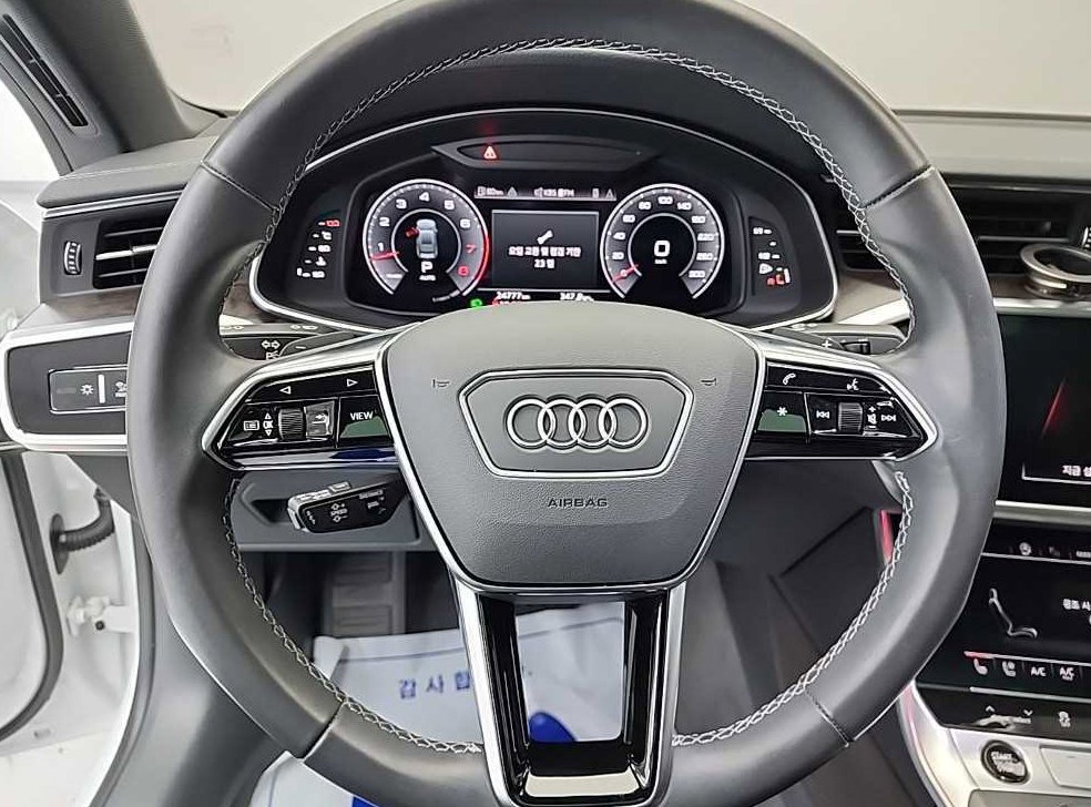 아우디 A7 55 TFSI 콰트로 프리미엄 사진 9