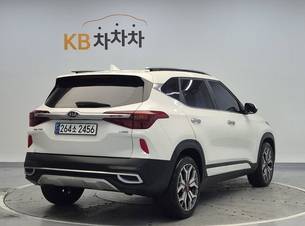 기아 셀토스 가솔린 1.6 터보 2WD 사진 4