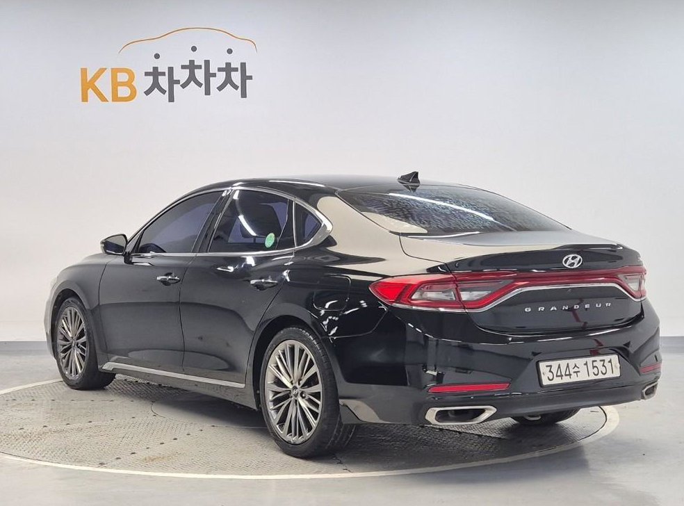 현대 그랜저 3.0 GDI 모던 베이직(렌터카) 사진 2