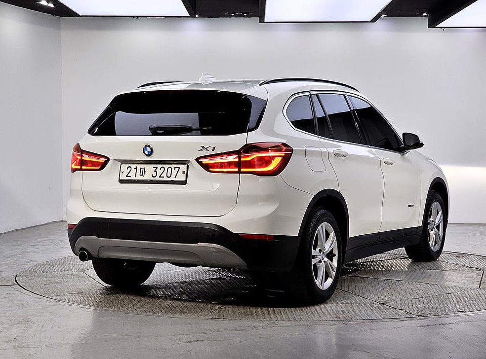 BMW X1 xDrive 18d 사진 4
